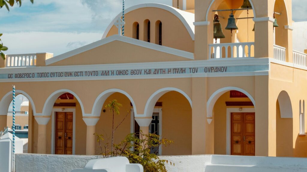 Türkmenistandaky Twitter blogerler Ukrainaly reklamçylar bilen 2025-de nähili işleýärler