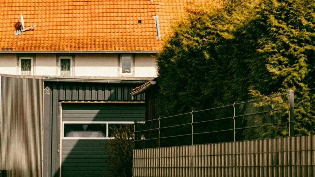 2025 Kazakhstan WhatsApp AllCategory Advertising Rate Card Türkmenistan üçin