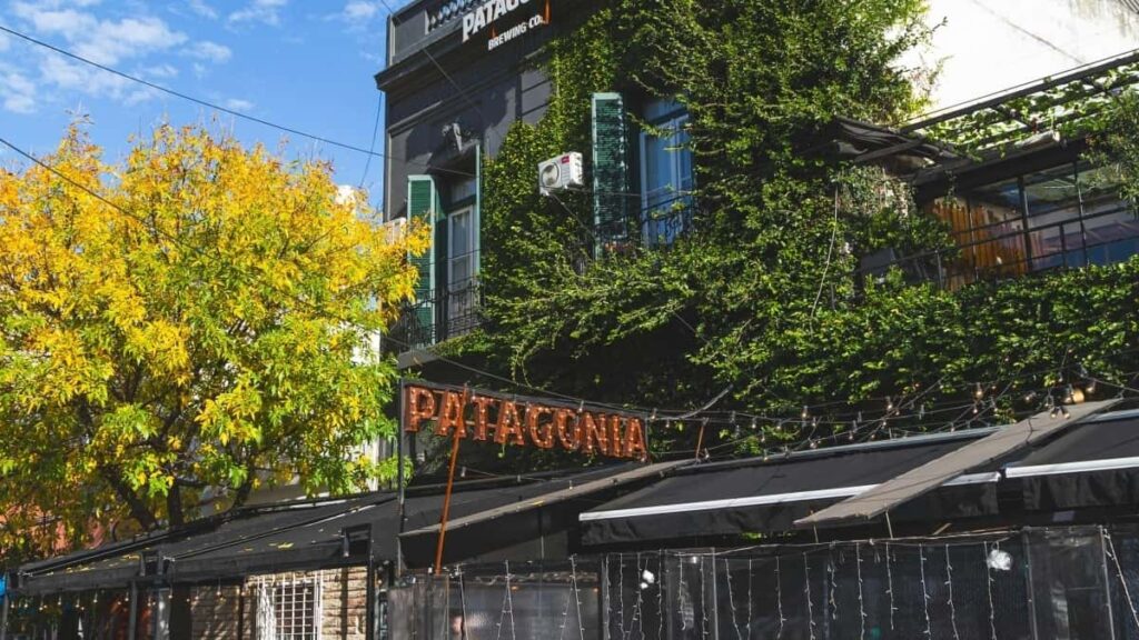 2025 Pakistan LinkedIn Hemme Kategoriýa Reklama Bahalary Kartasy