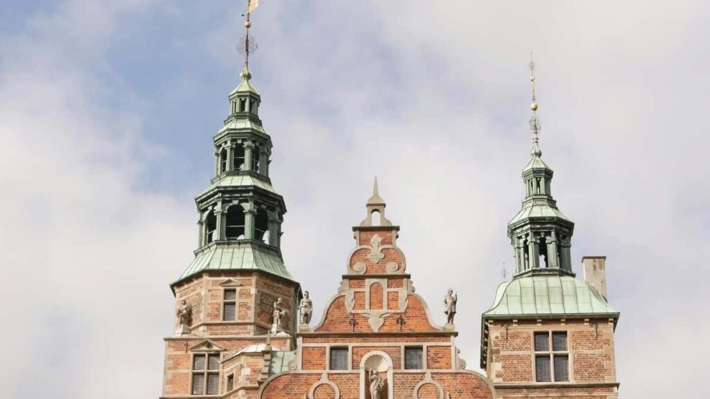 2025 China Twitter ähli kategoriýa mahabat nyrhlary bilen tanyşlyk