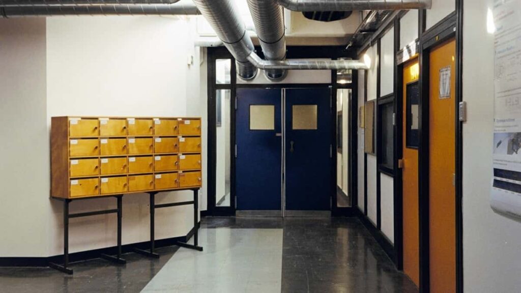 2025 Indoneziýanyň Instagram Reklama Nyrhlarynyň Doly Gollanmasy