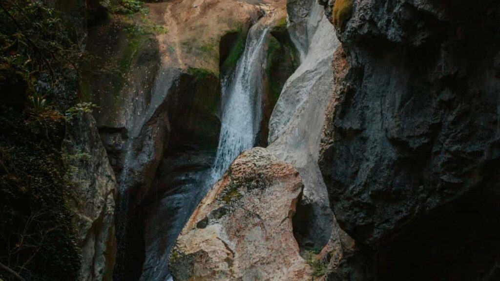 2025 Iran YouTube Ähli Kategoriýaly Reklama Bahalary Kartasy