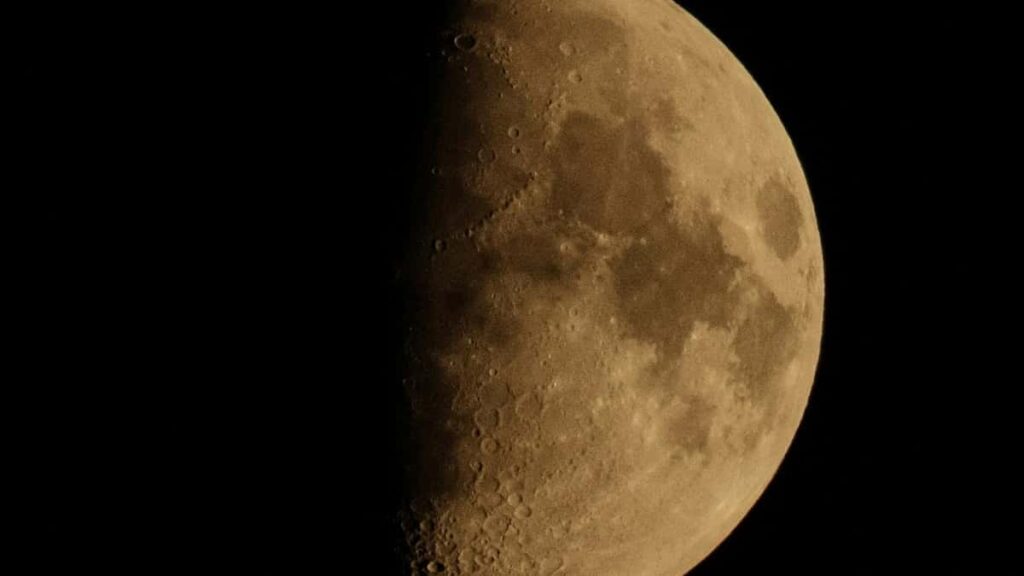 2025 Norwegiýanyň Facebook ähli kategoriýaly reklamasy üçin nyrh kartasy