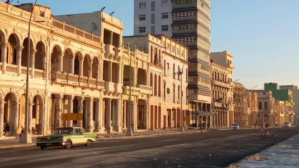 Rumyniýadaky yaratjylar üçin Moj platformasy bilen hakykatdan döwülýän, täsirli mazmuny ýüze çykarmak usullary.