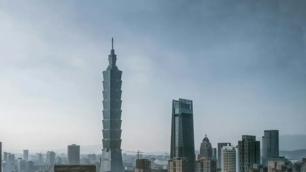 Hindistanly WhatsApp döredijilerini tapmak we önümiňiz üçin global habarlylyk döretmek üçin praktiki, ýerlikli ýol-ýörelgeler.