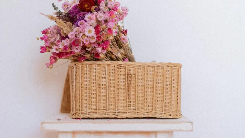 Günbatar Afrika (South Africa) WhatsApp döredijilerini tapmak we bazar talaby test etmek üçin praktik, howpsuz we ýerli strategiýalar — ädim-ädim ýagdaýlar we çeşmeler bilen.