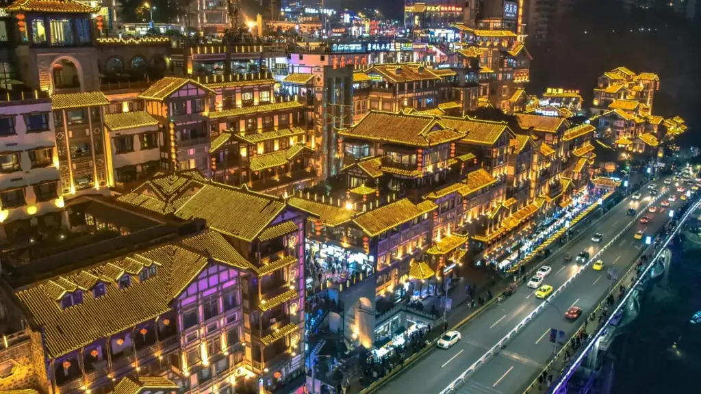 Ispaniýaly TikTok döredijilerini tapyp, UGC kampaniýalary başlamak üçin praktiki maslahatlar we ýerli analiz.