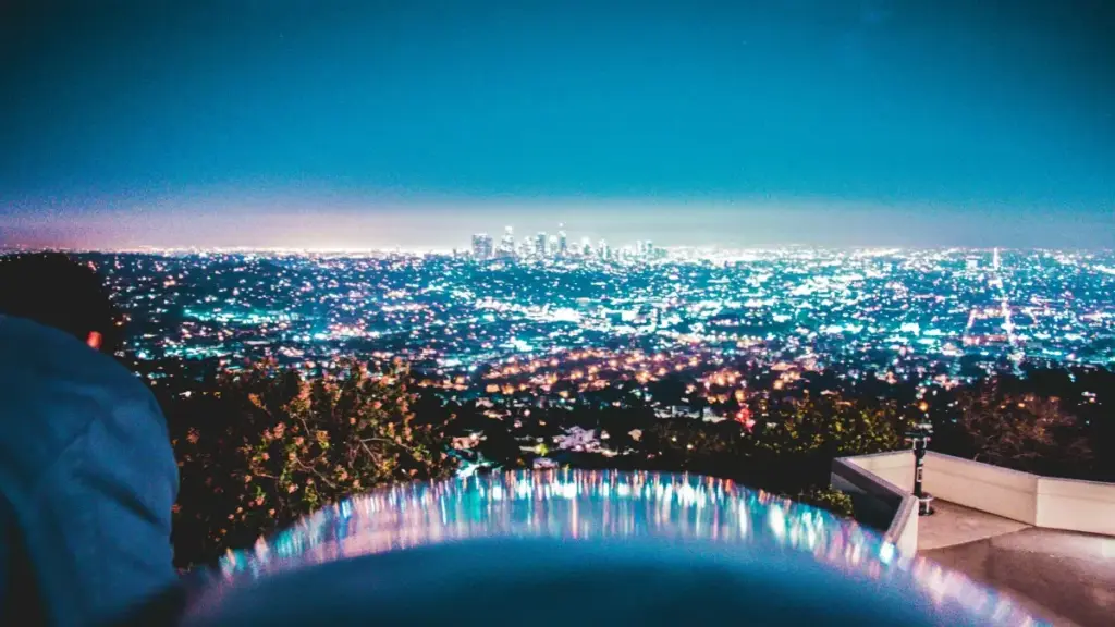 Chile brendlerine SoundCloud arkaly ýetmegiň praktiki, lokal ýolbaşlygy — 2025-nji agustos, bazar we dijital-reklama tendensiýalary bilen baglanyşykly maslahatlar.