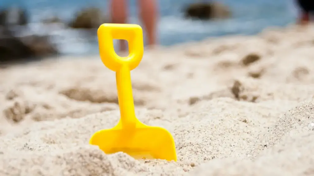 "Türkmen kreatorlary üçin amaly ýol görkezme: Taobao arkaly BAE brendlerine ýetmek we onlaýn kurslara ýazylmaly müşderileri çekmegiň strategiýalary."