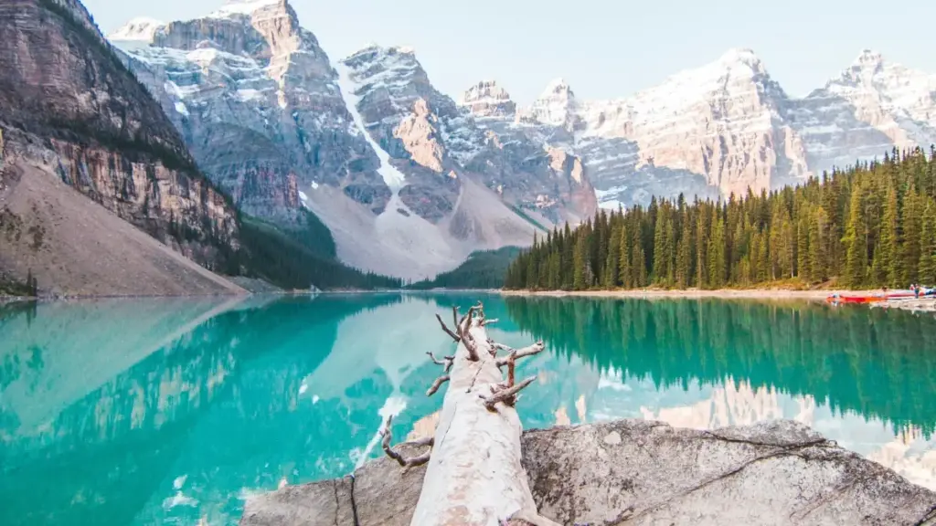 Luxembourgda Clubhouse arkaly deri ideg (skincare) önümlerini wagyz etmek üçin praktiki ädimler, ýerli taktika we ölçegler — synlar globenewswire_fr we Mirror ýaly çeşmelere salgylanyp taýýarlanyldy.