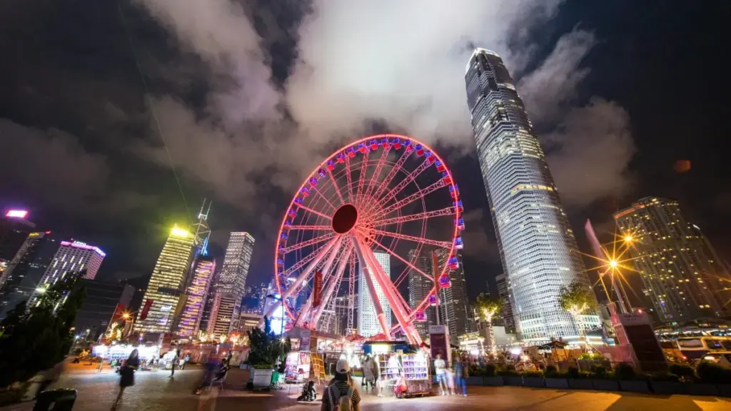 Ysraýyldaky WhatsApp döredijilerini tapmak we sponsored challenge başlatmak üçin praktik, ýerli maslahatlar we howpsuz strategiýalar.