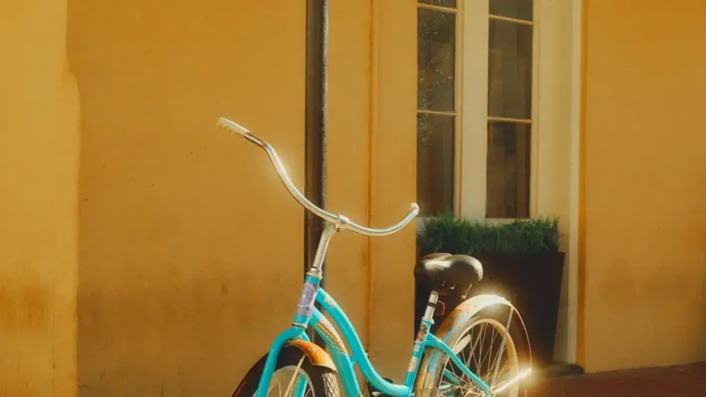 Turkmen influenserleri üçin ätiýaçly gollanma: Armenia brendlerine Threads-de nädip ýüz tutmaly, PR paketler üçin relatsiýa gurmaly we unboxing-review-de täsir etmelidir.