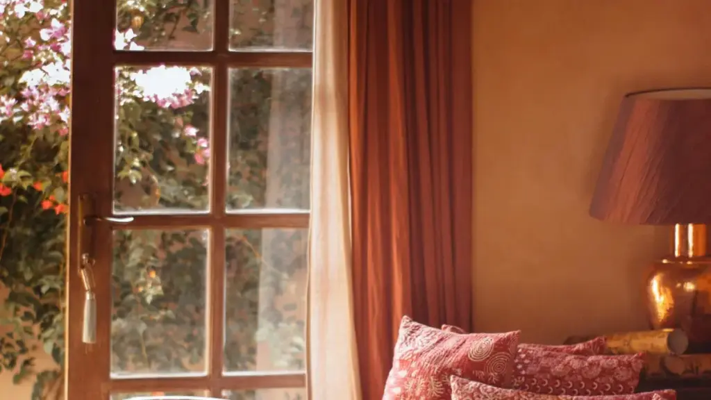 Nepally Clubhouse döredijilerini tapmak üçin praktiki ýol-ýörelge, lokal strategiýalar we Baoliba üçin konkret maslahatlar.