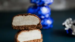 Jordan bazarynda işleýän brendlere Threads-de ýetmek we onlardan onlaýn kurslara ýazdyryş almak üçin praktik, ýerli giňişlikli strategiyalar we mysallar.