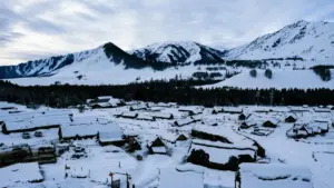 Kuwait brendlerine Zalo arkaly ýakynlaşmak: habarlaşma strategiýasy, howpsuzlyk maslahatlary we birinji PR paketiniň unbox we synyny almak üçin praktik ädimler.